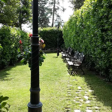 Bed & Breakfast Panzió